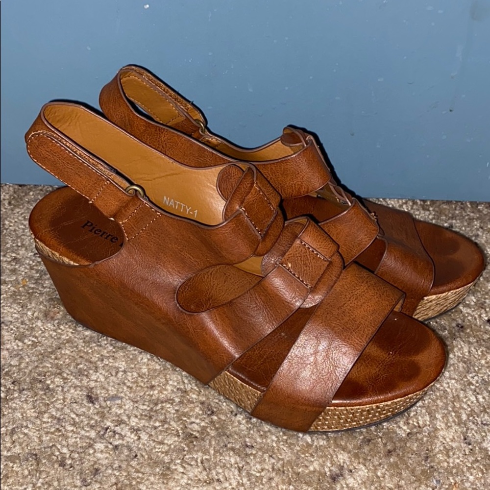 Size 9 Wedges